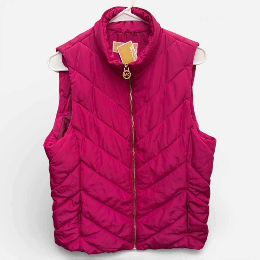 NWT Michael Michael Kors Chevron Puffer Vest – Deep Fuchsia – Size L MSRP $125